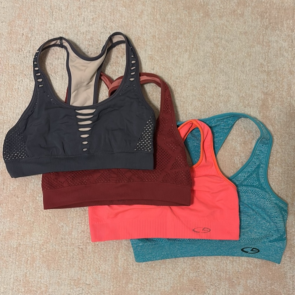 Lot of 4 Champion sports bras - size M